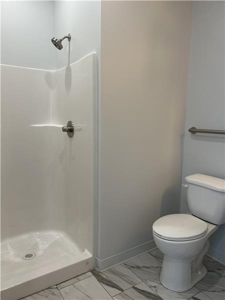 Building Photo - 231 Park Dr