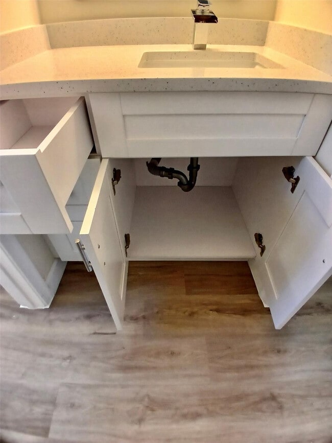 Building Photo - 4131 Oak Terrace Dr