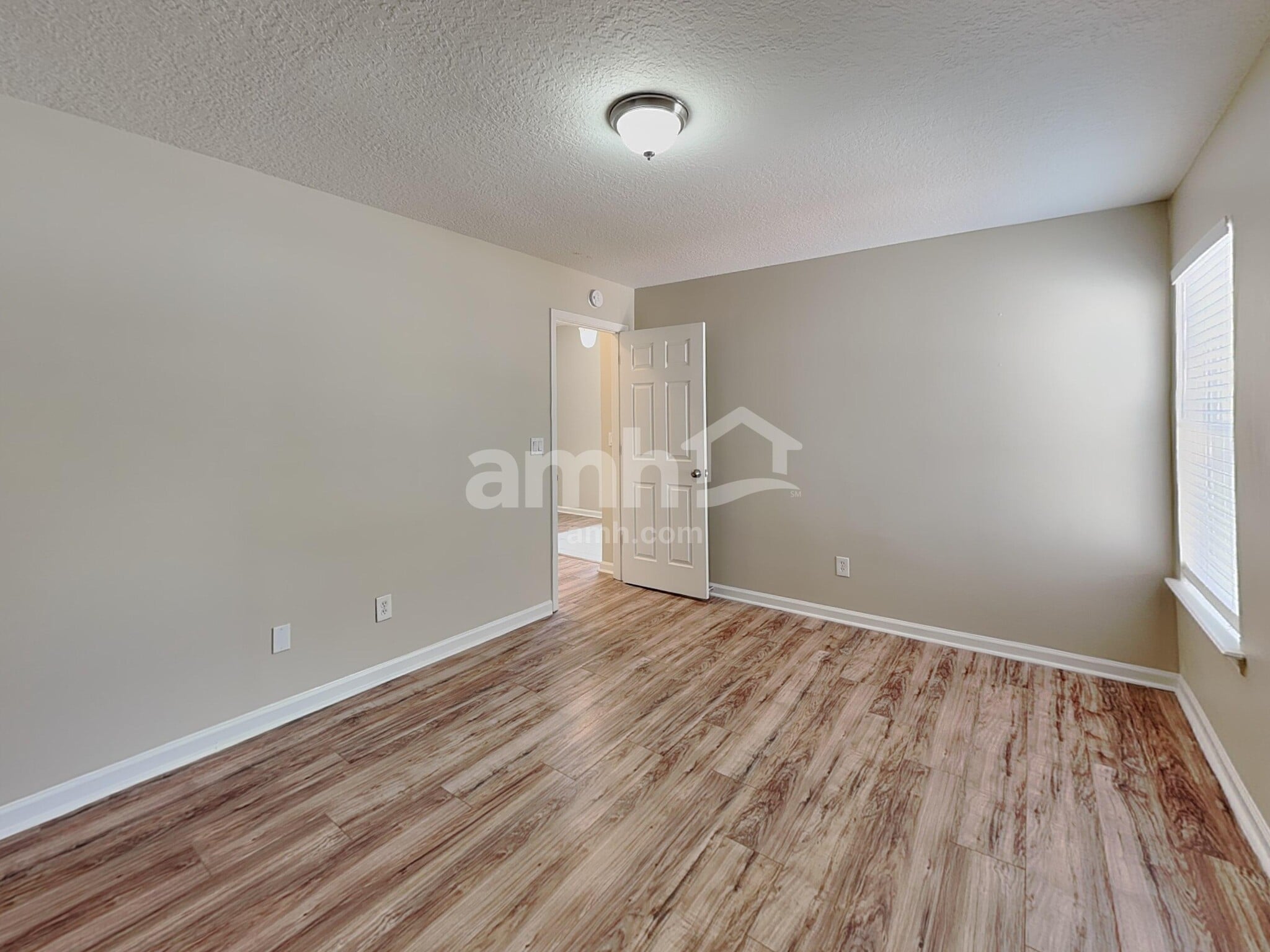 Building Photo - 3631 Silver Bluff Blvd