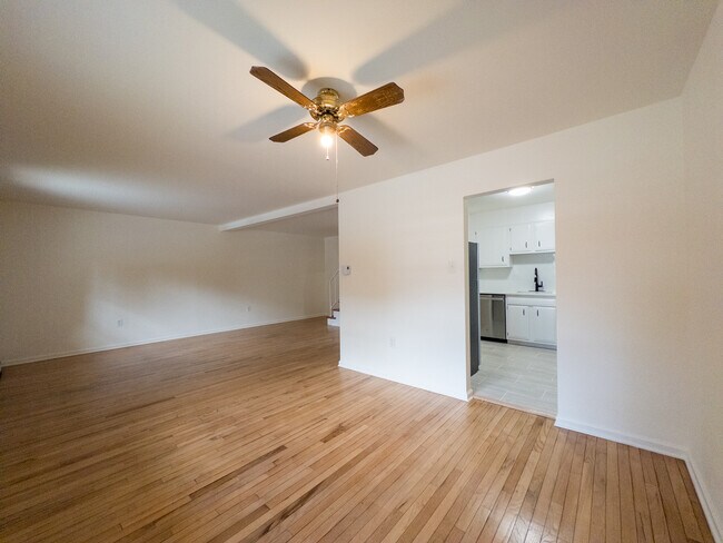 2 Bedroom Home at Hampshire Place - Hampshire Place Townhomes