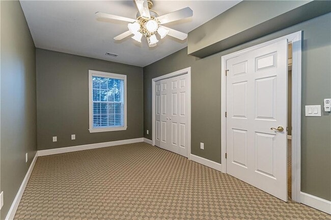 Building Photo - 1525 Broadhempston Ct