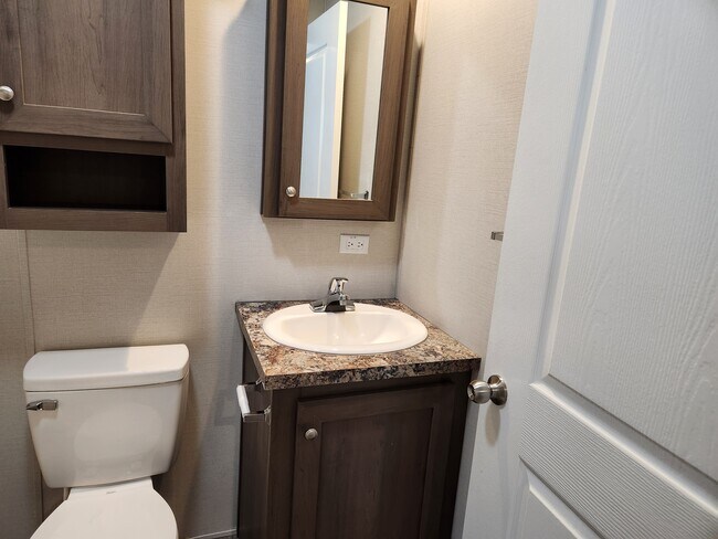 Building Photo - 762 Virginia