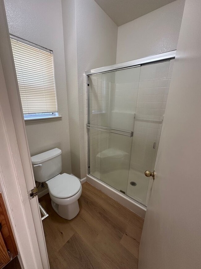 Building Photo - Great 1 Story Home with Lodi Schools, 2 Weeks Free Rent
