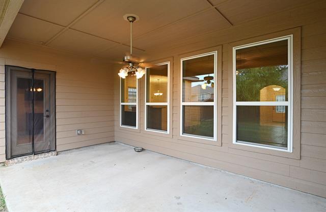 Building Photo - 2413 Spring Meadows Dr