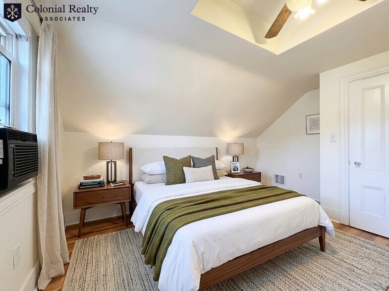 Building Photo - 38 Allston St