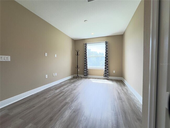 Building Photo - 12688 Sagewood Dr
