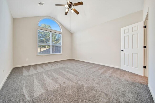Building Photo - 26618 Blanchard Grove Dr
