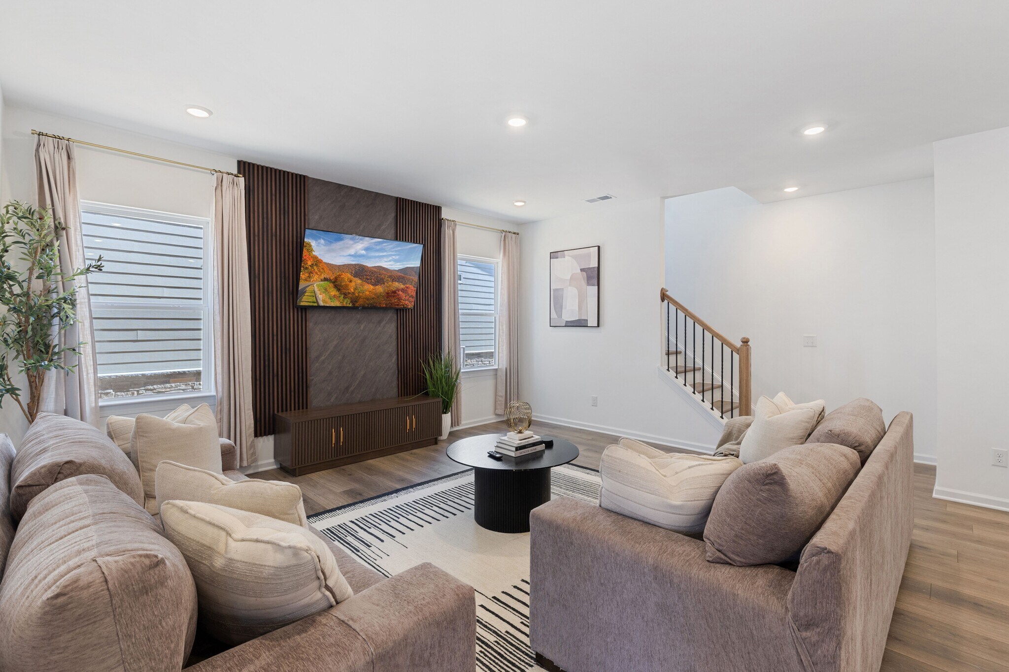 Building Photo - 1204 Hardin Hill Lane