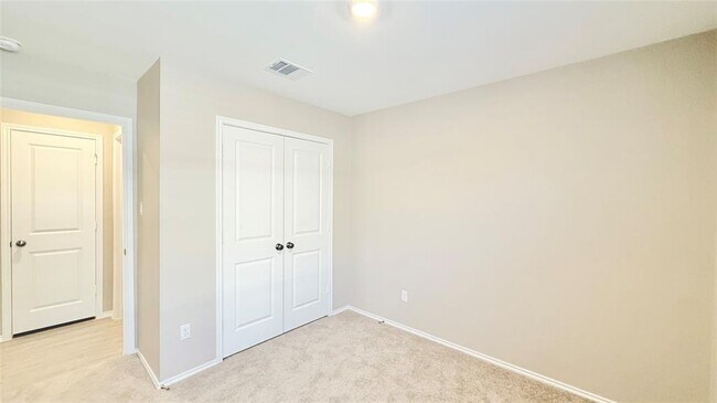 Building Photo - 1517 Chapel Rnch Rd