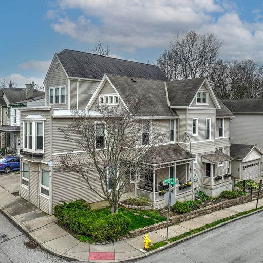 Building Photo - 2119 Grandin Rd