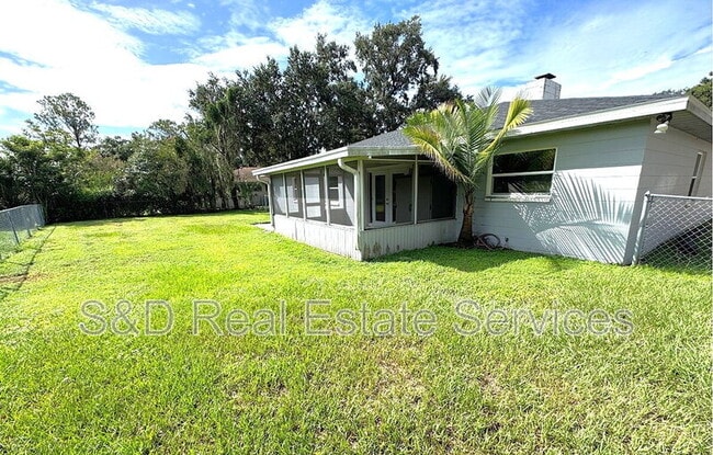 Building Photo - 4120 Old Colony Rd