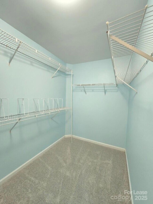 Building Photo - 8221 Brookings Dr