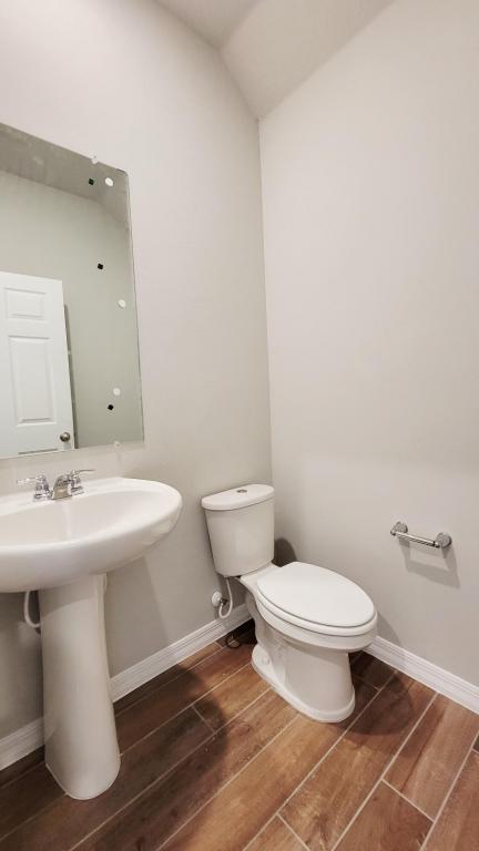 Building Photo - 348 S Zuni Rd