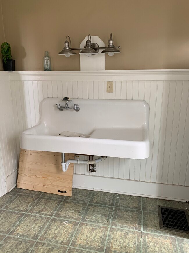 1119 Columbus Ave 1119 Columbus Ave Sandusky OH 44870 Apartment Finder