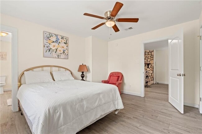 Building Photo - 15639 Dauphin Island Pkwy