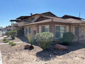 Building Photo - 2 bedroom 2 bathroom second level unit centrally located in the El Sol del Pueblo community.