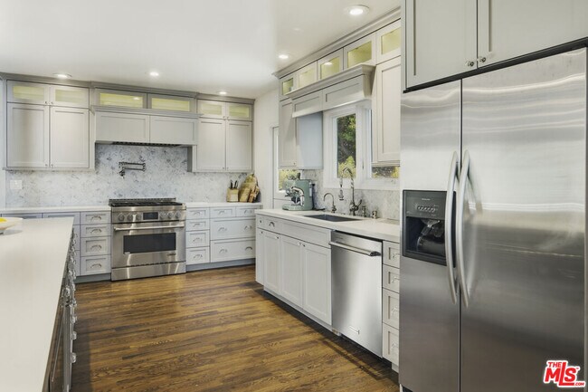 Building Photo - 26723 Latigo Shore Dr