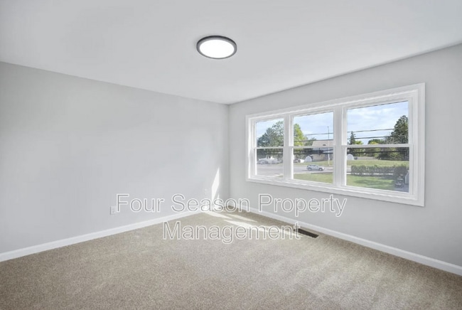 Building Photo - 837 Virginia Ave