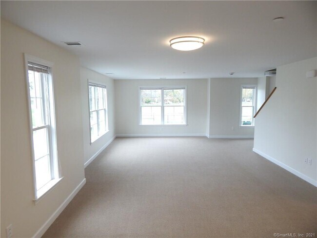 Building Photo - 42 Merrell Ave