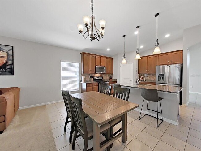 Building Photo - 14066 Finsbury Dr