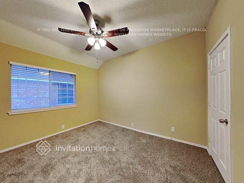 Building Photo - 1301 Woodthorpe Dr