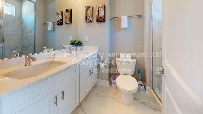 Building Photo - 4122 Salient St