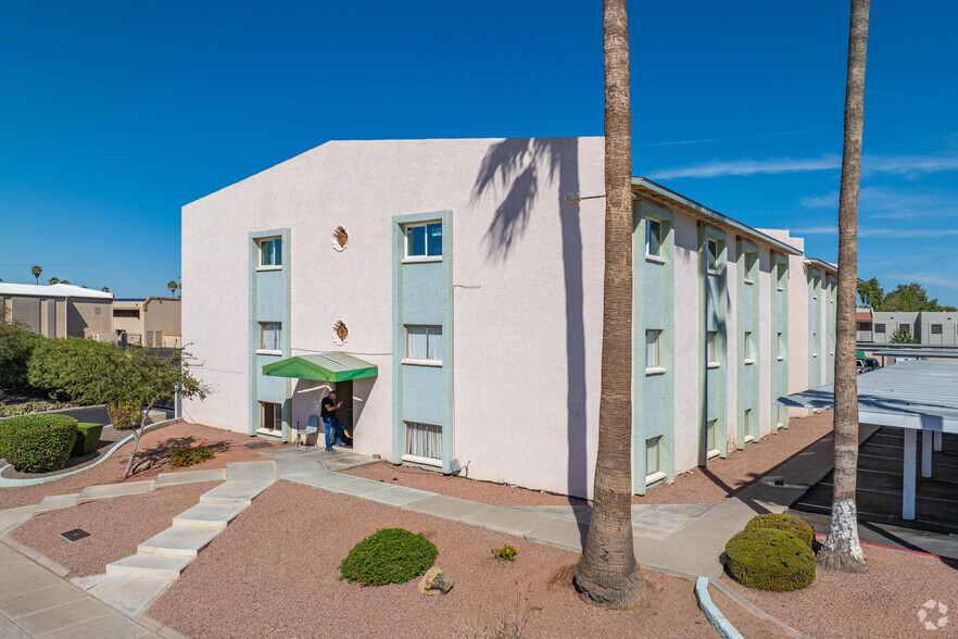 Building Photo - Thunderbird Terrace