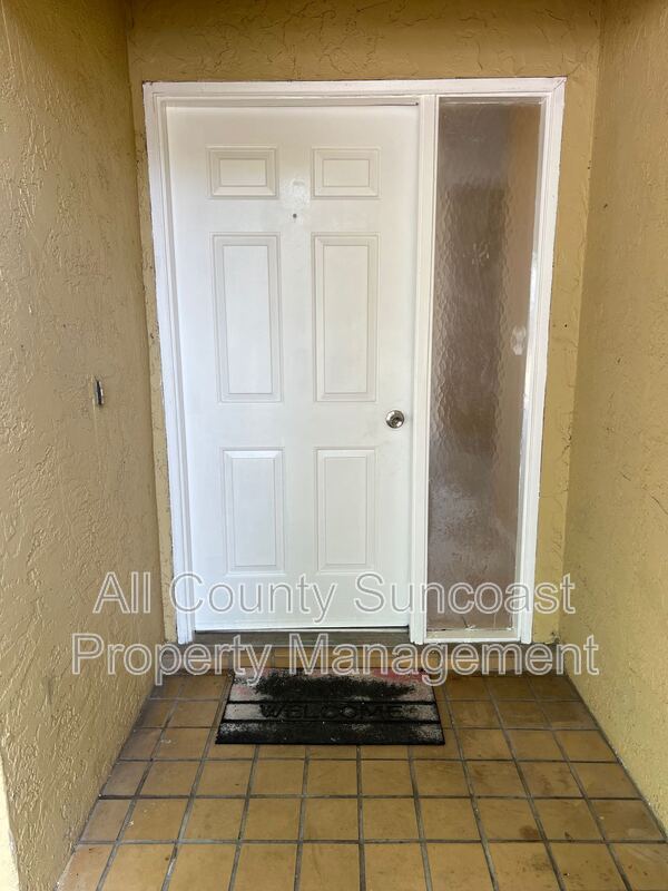 Building Photo - 2643 Country Grove Blvd