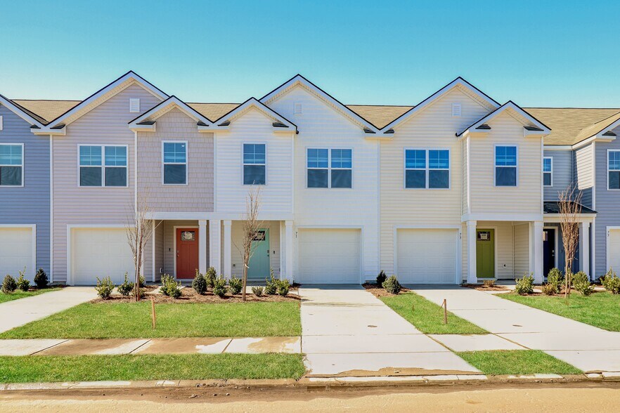 Building Photo - 71 Striker Rd