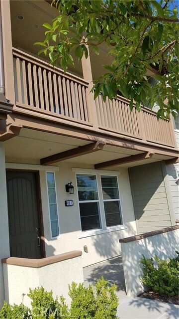 Building Photo - 908 N Acacia Ct