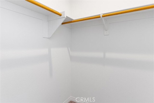 Building Photo - 138 Sawbuck