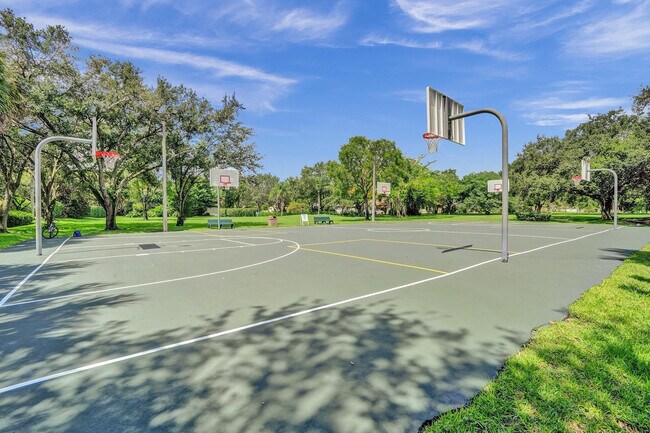 Building Photo - 3902 Trenton Ave