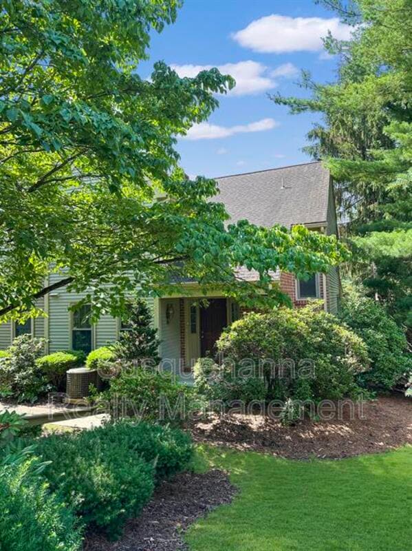 Primary Photo - 1120 Galway Ct