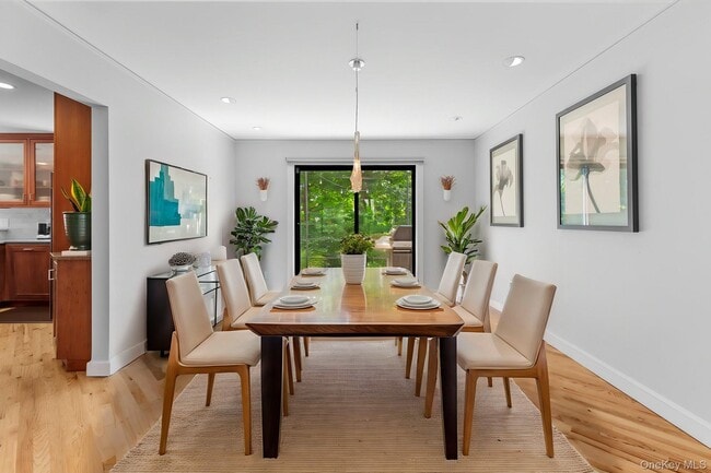 Building Photo - 27 Stone Cabin Rd