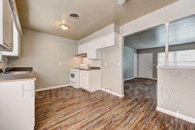 Building Photo - 1308 Mcdonald Dr