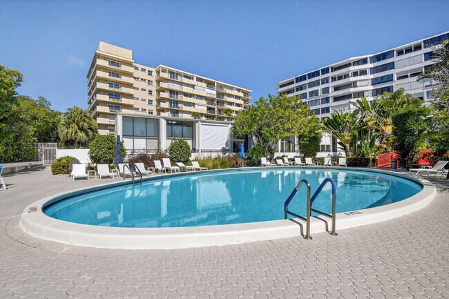 Building Photo - 3589 S Ocean Blvd