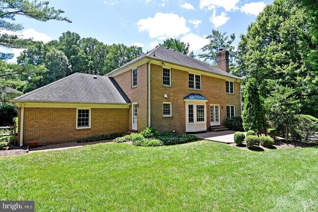 Building Photo - 7646 Huntmaster Ln