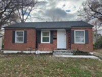 Building Photo - 424 Crawford Rd