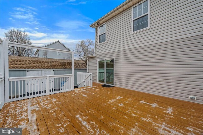 Building Photo - 448 Thayers Gull Dr