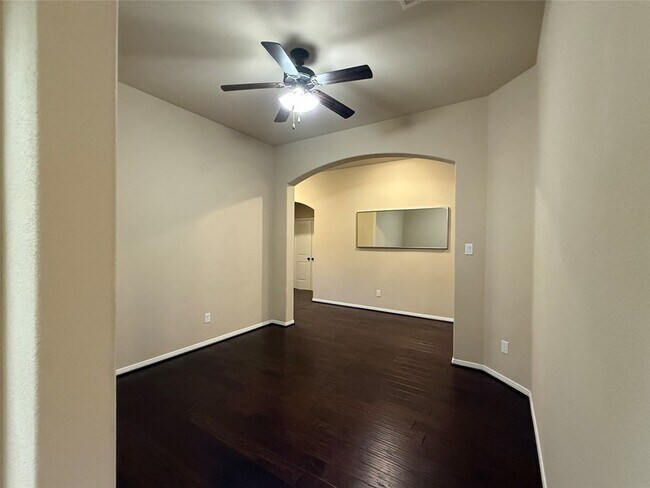 Building Photo - 24311 Piazza Dr