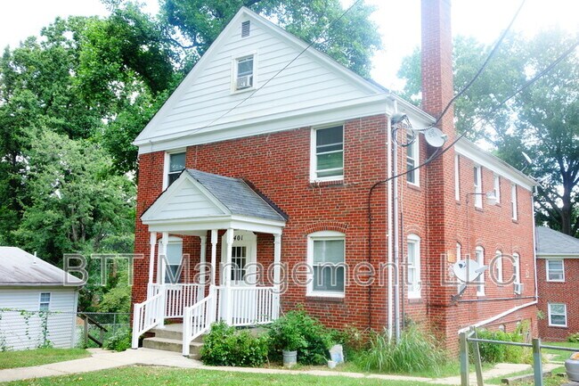 Building Photo - 8401 Flower Ave