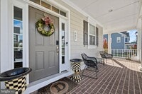 Building Photo - 607 Somerstown St