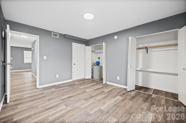 Building Photo - 9119 Spyglass Pl