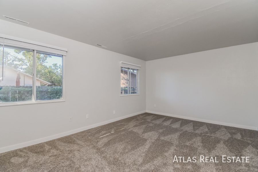 Building Photo - 4261 Deerfield Hills Rd