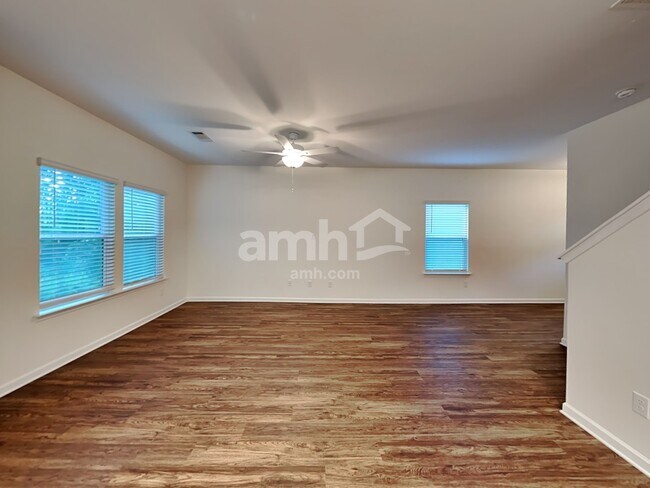 Building Photo - 73 Shelby Ct