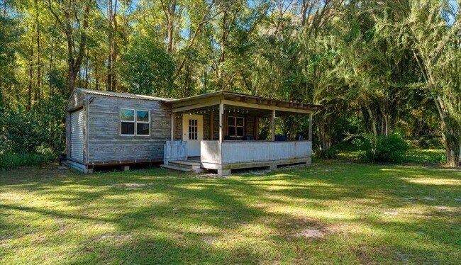 Building Photo - 3135 NE 49th St