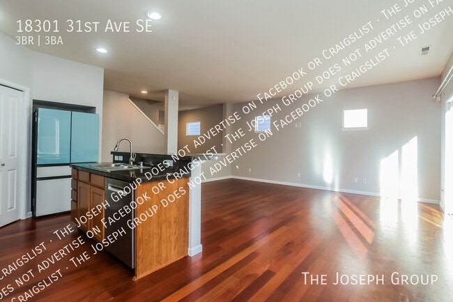 Building Photo - 18301 31st Ave SE