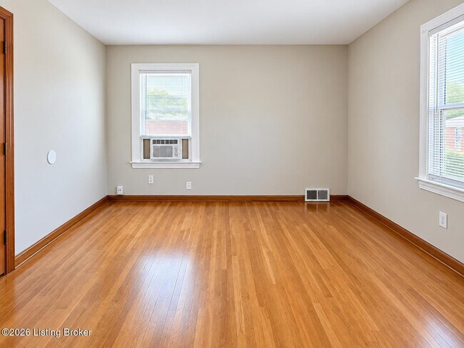 Building Photo - 208 Breckenridge Ln
