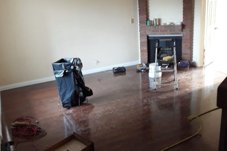 living room - 11052 Lower Azusa Rd