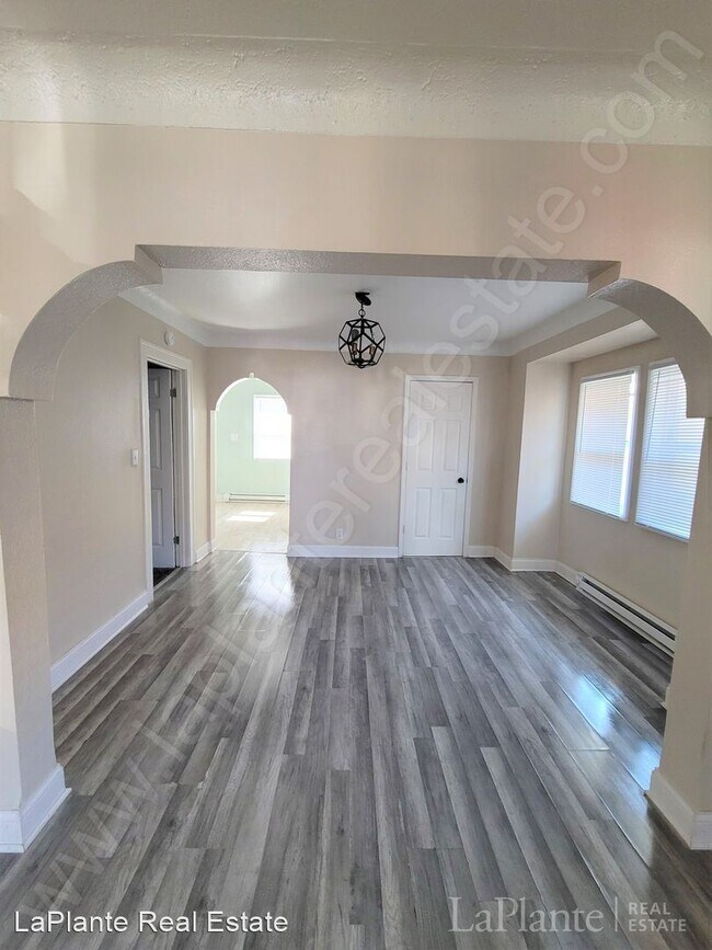 Building Photo - 2 br, 1 bath House - 1310 Albert